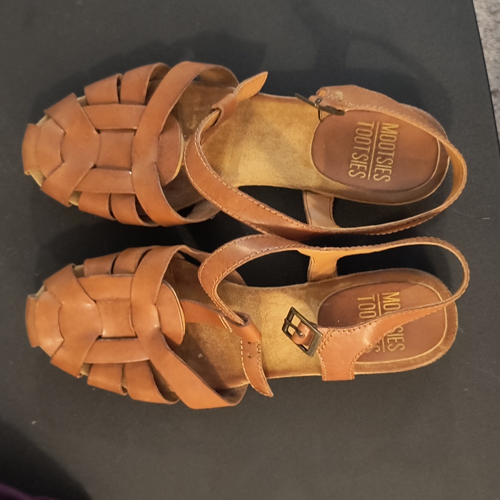 Mootsies Tootsies Women's sandals size 7